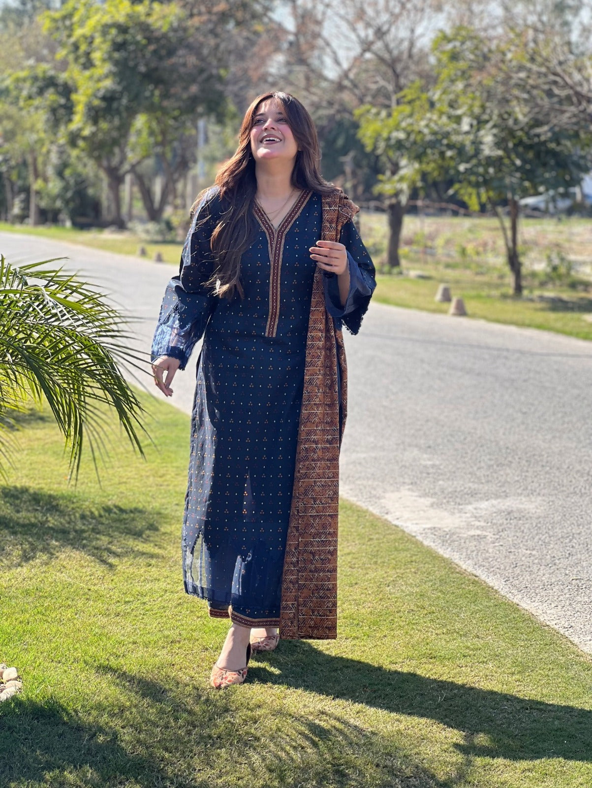 Elegant Navy Blue Embroidered 3-Piece Lawn Suit